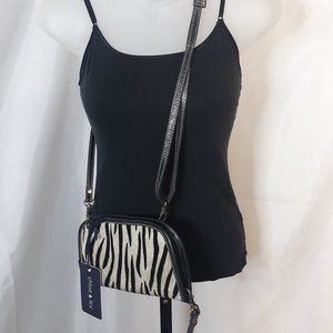 Chloe & Lex Leather Convertible Crossbody Wrist Wallet